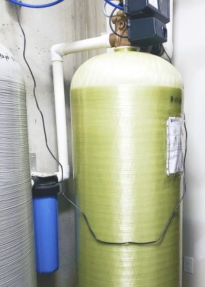 Large Commercial softener with sediment filter